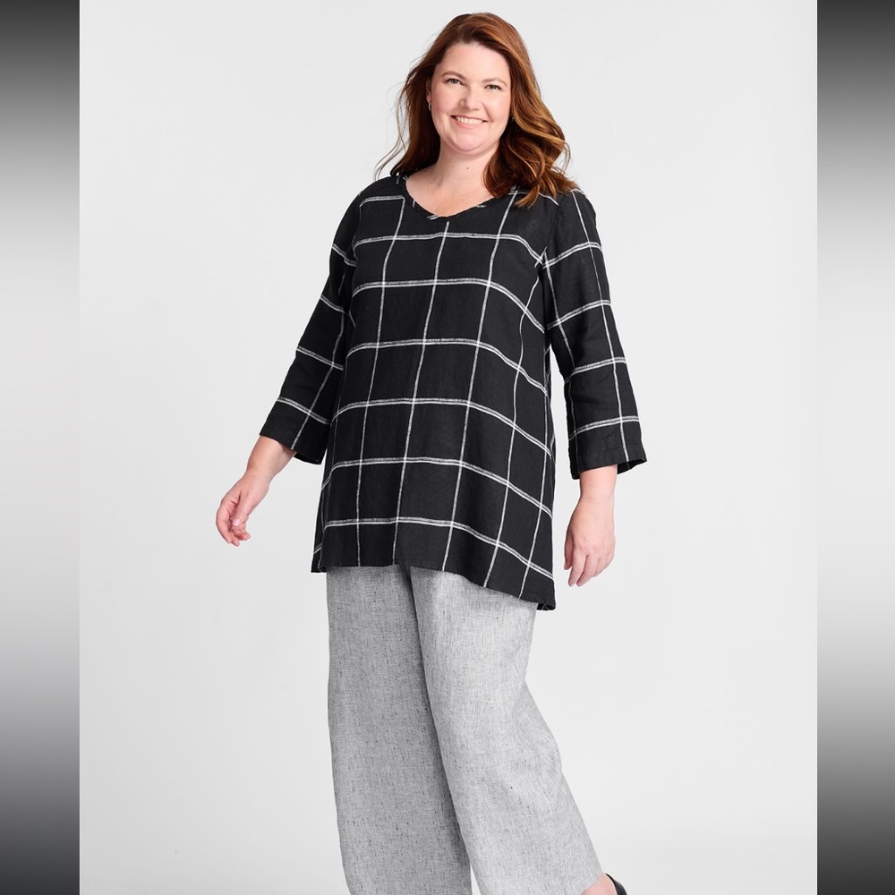 Flax black & white checked linen tunic top